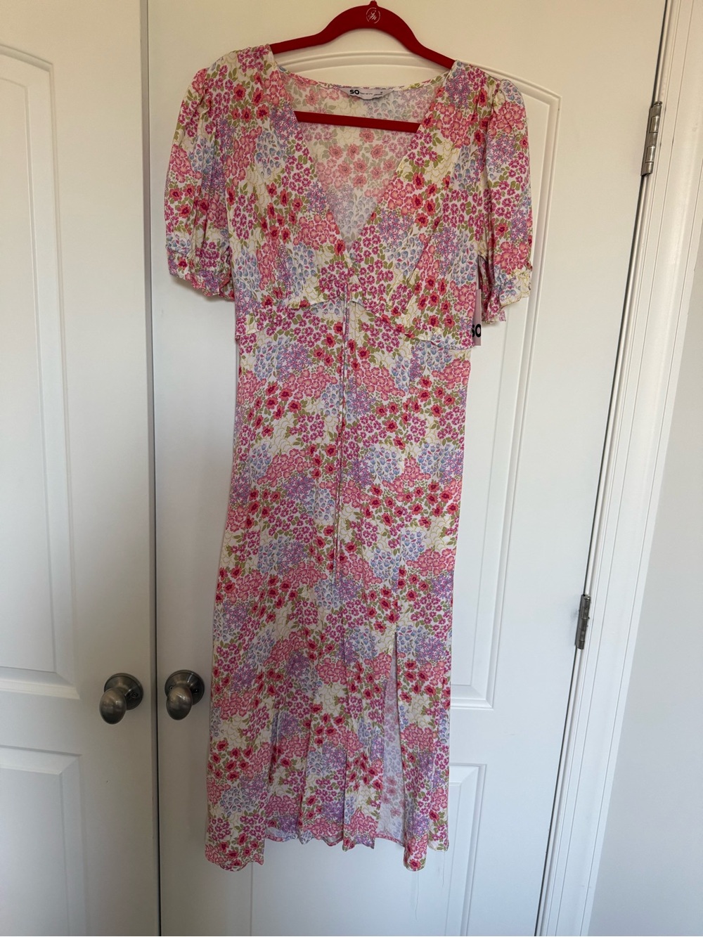 SO Puffed Sleeve Side Slit Midi Dress
